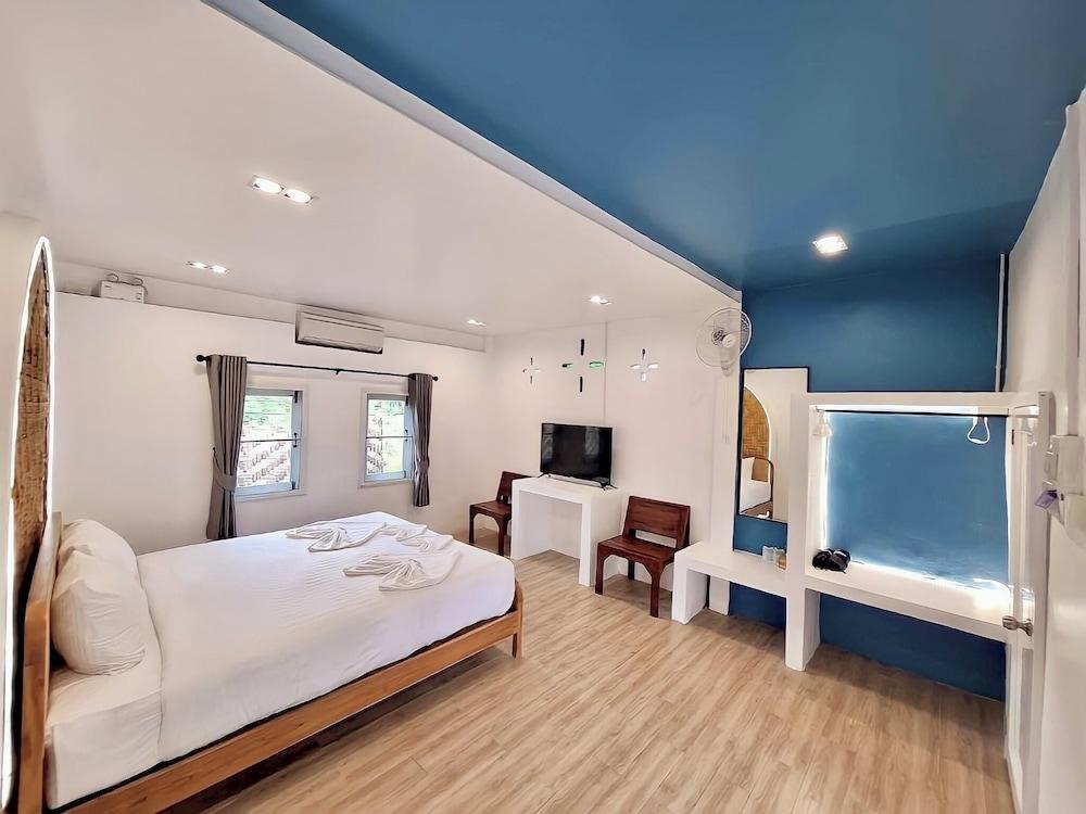 PAN Beach Resort Krabi Room Type - Superior Garden View Type D