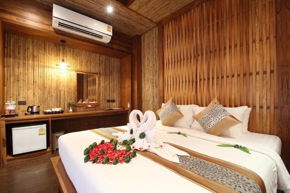 Railay Village Resort & Spa - Tap to explore photos