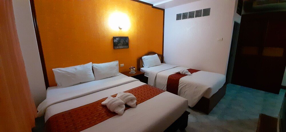 Thepparat Lodge Krabi