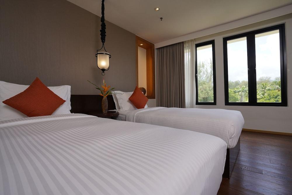 Tanjung Rhu Resort Room Type - Bayu Family Suite Room Tanjung Rhu Resort Room Type - Bayu Family Suite Room