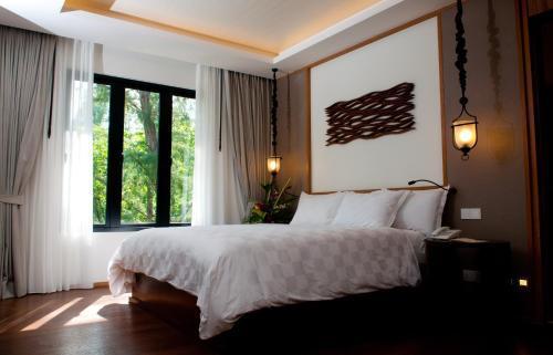 Tanjung Rhu Resort - Tap to explore photos