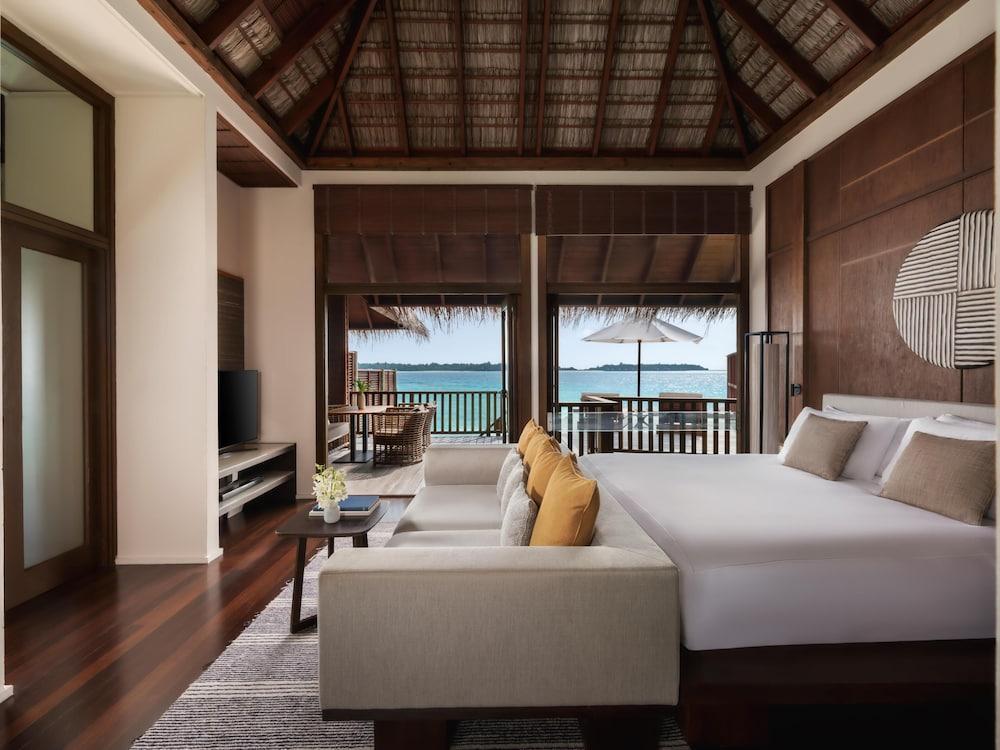 Conrad Maldives Rangali Island Room Type - Grand Villa, Multiple Beds, Jetted Tub (02 BedRoom Grand Water Villa Pool)