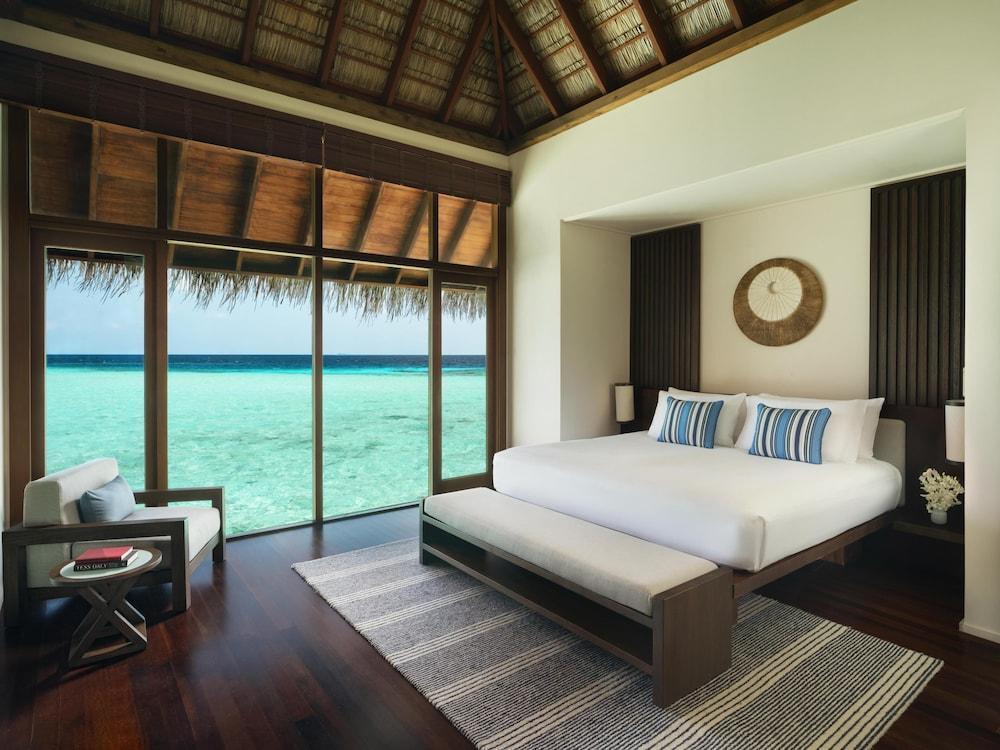 Conrad Maldives Rangali Island Room Type - Grand Villa, 1 King Bed (Grand Water Villa)