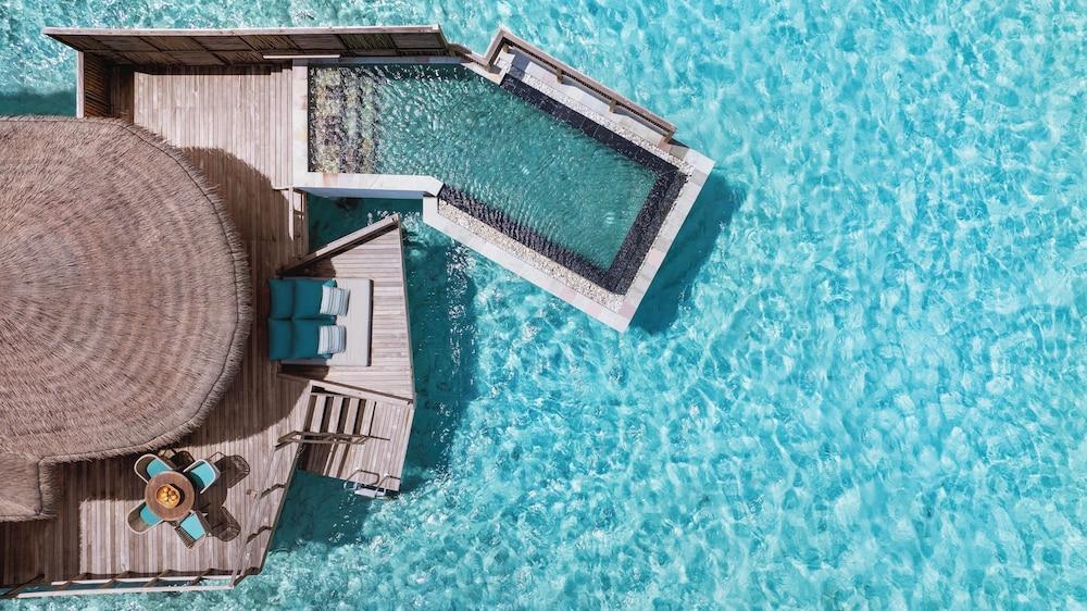 Six Senses Kanuhura Room Type - Water Villa with Pool