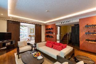 Adaaran Select Meedhupparu Room Type - Meedhupparu Residence with Pool