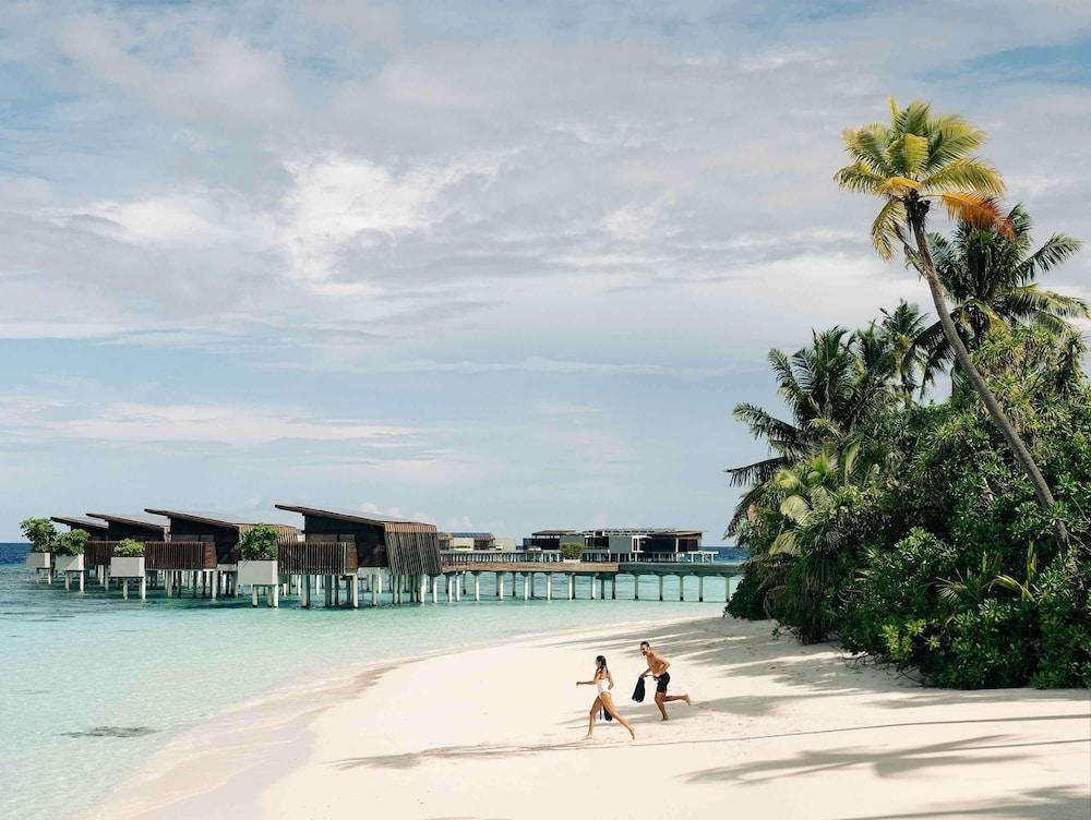 Park Hyatt Maldives Hadahaa Room Type - OVERWATER SUNSET VILLA