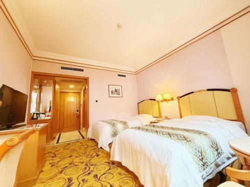 Panyu Hotel Room Type - Annex Buildings Standard Twin Room on first floor(Special Offer) Panyu Hotel Room Type - Annex Buildings Standard Twin Room on first floor(Special Offer)
