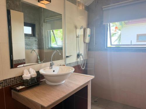 Am Samui Resort Room Type - Bungalow with Garden View