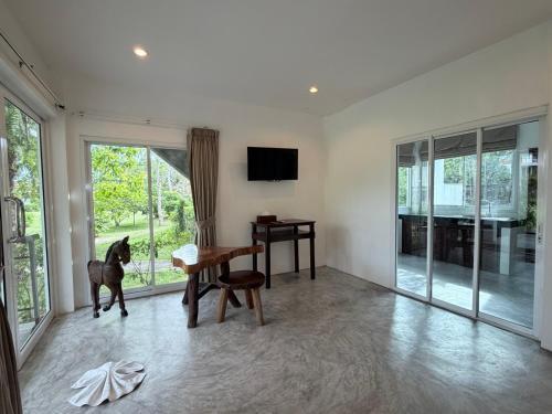 Am Samui Resort - Tap to explore photos