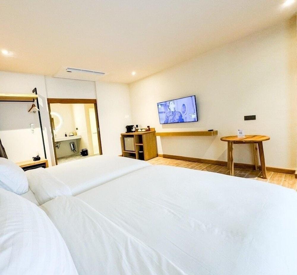 Baan Haad Ngam Boutique Resort and Villas Room Type - Standard