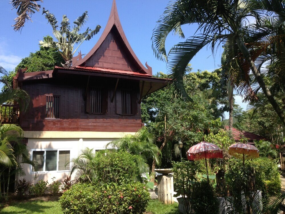 Ban Keaw Villas Room Type - Lotus Deluxe Room