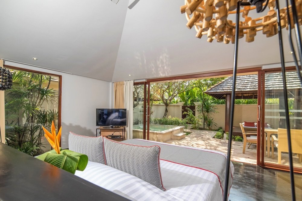 The Sunset Beach Resort & Spa Taling Ngam Room Type - Garden Jacuzzi Villa