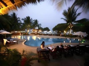Chawengburi Resort - Tap to explore photos