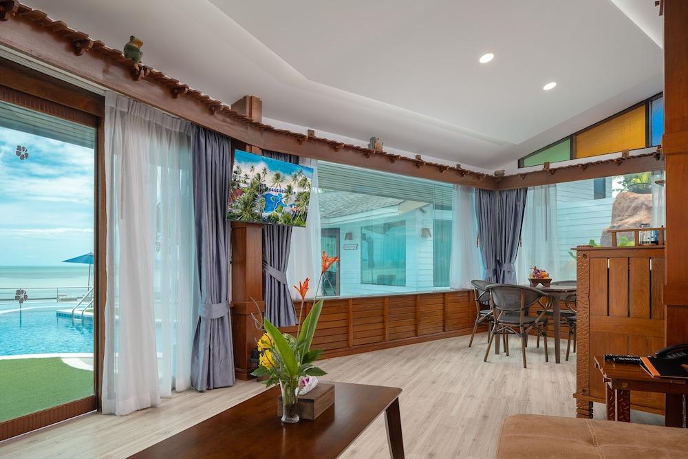 Chaba Cabana Beach Resort Room Type - Ocean View Pool Access Villa