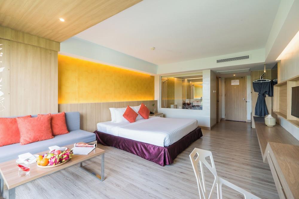 MATCHA SAMUI RESORT Room Type - Superior Lake Building Room (King Bed) MATCHA SAMUI RESORT Room Type - Superior Lake Building Room (King Bed)