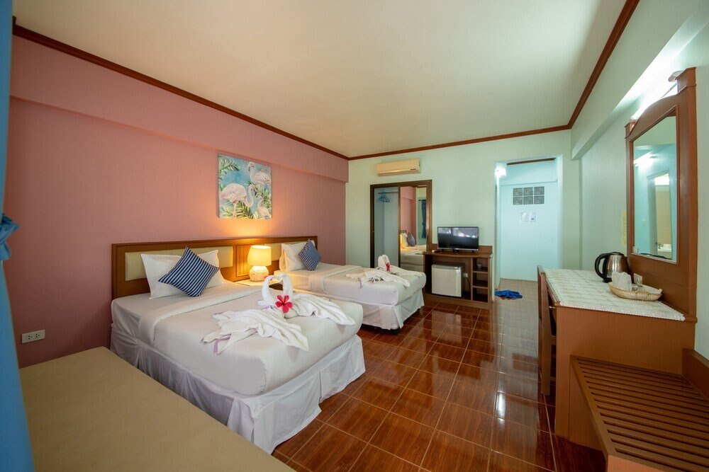 Bay Beach Resort Room Type - Bungalow, Beachfront