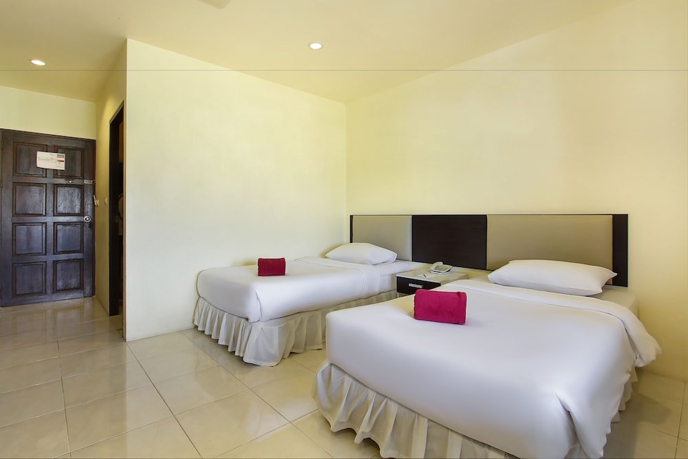 D Varee Diva Avenue Samui Koh Samui 1 9 4 2 Hotel Price Address Reviews