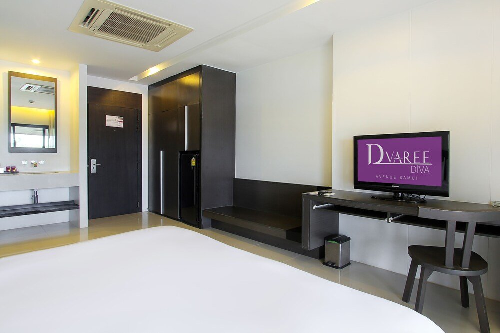 D Varee Diva Avenue Samui Koh Samui 1 9 4 2 Hotel Price Address Reviews