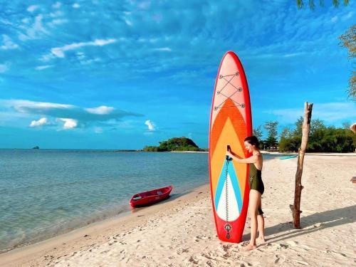 Kirati Beach Resort - Tap to explore photos