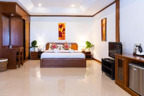 Lipa Lodge Beach Resort Room Type - Deluxe Double Room