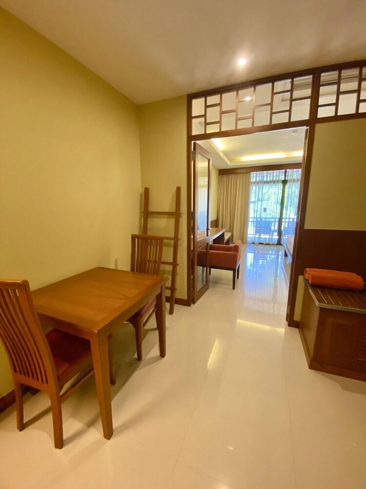 Le Murraya Boutique Hotel Room Type - Deluxe Triple Room