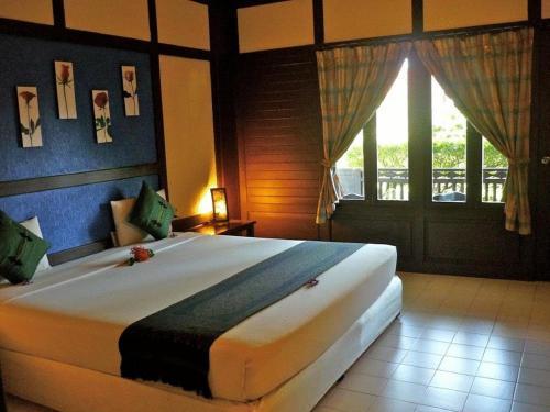 Nova Samui Resort - Tap to explore photos