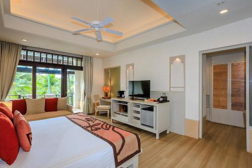 MELATI BEACH RESORT AND SPA - Tap to explore photos