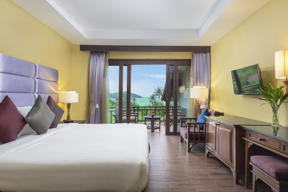 Nora Beach Resort & Spa Room Type - Deluxe Seafacing Room
