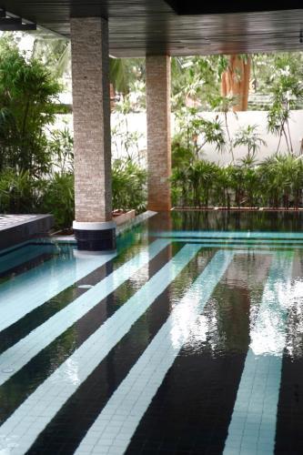 Nora Chaweng Hotel - Tap to explore photos