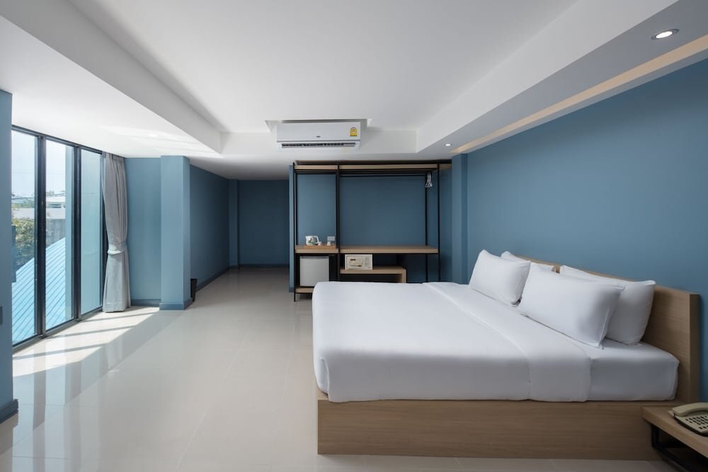 Nora Lakeview Hotel Room Type - Deluxe