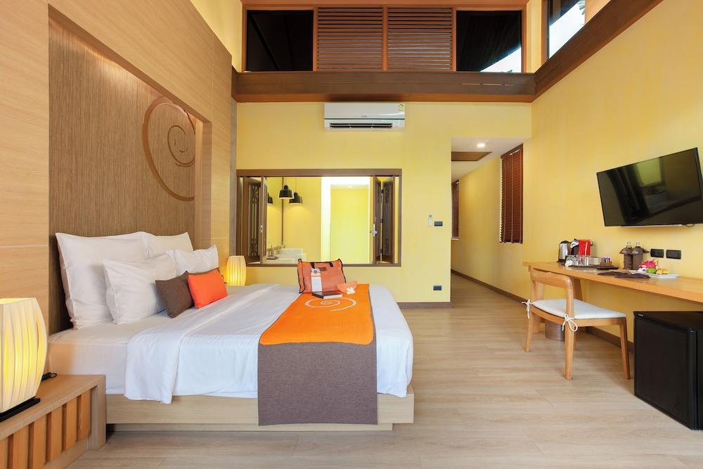 New Star Beach Resort Room Type - Deluxe Room, Balcony