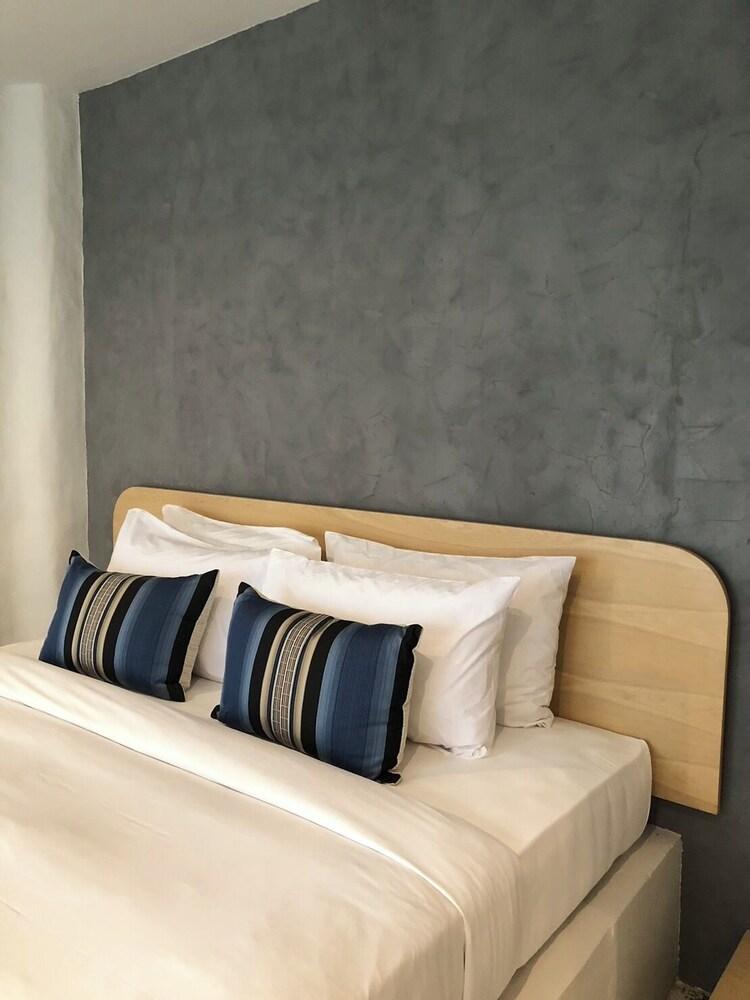 Punnpreeda Beach Resort - SHA Plus Certified Room Type - Deluxe Villa with one way airport Transfer Punnpreeda Beach Resort - SHA Plus Certified Room Type - Deluxe Villa with one way airport Transfer