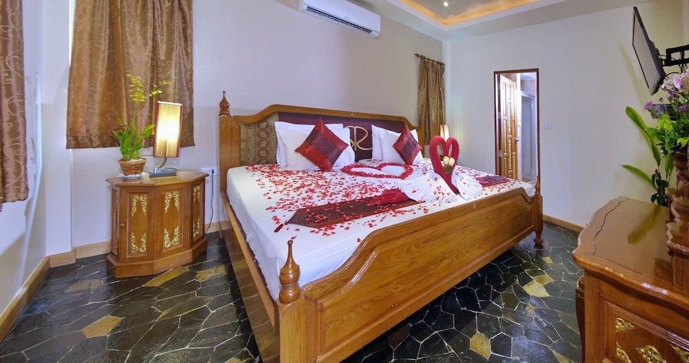 The Siam Residence Boutique Resort Room Type - Family Pool Sea View Villa