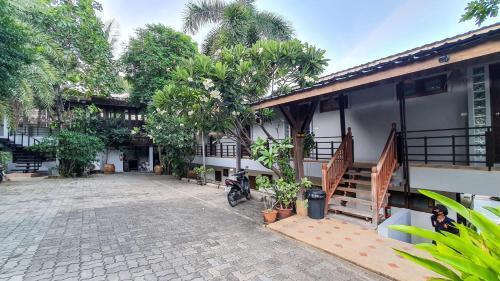Sasitara Residence Room Type - Suite with Balcony
