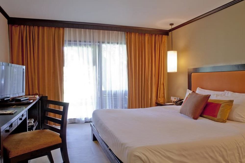 Impiana Beach Front Resort Chaweng Noi, Koh Samui Room Type - Superior Room (Cottage) Impiana Beach Front Resort Chaweng Noi, Koh Samui Room Type - Superior Room (Cottage)
