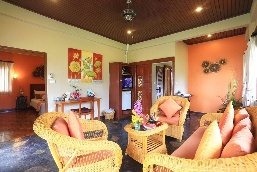 Viva Vacation Resort - Tap to explore photos