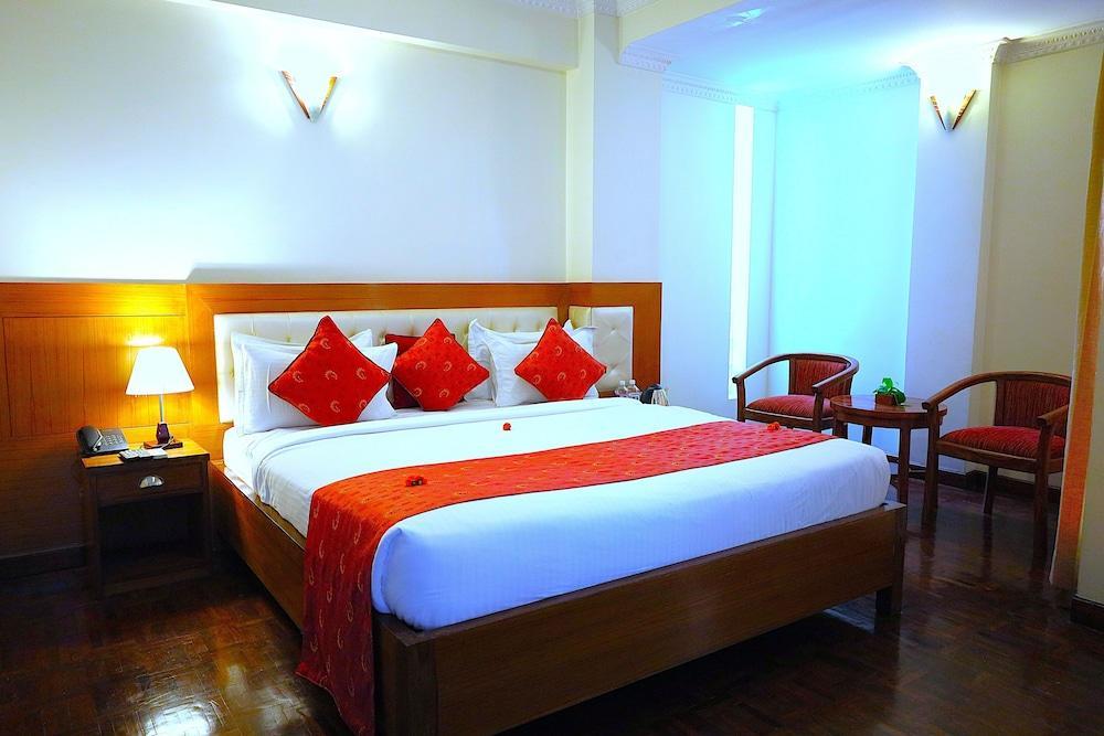 Hotel Holy Himalaya - Tap to explore photos