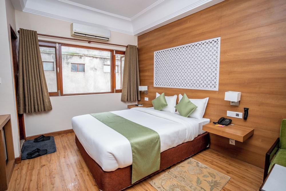 Hotel Marcopolo Pvt Ltd