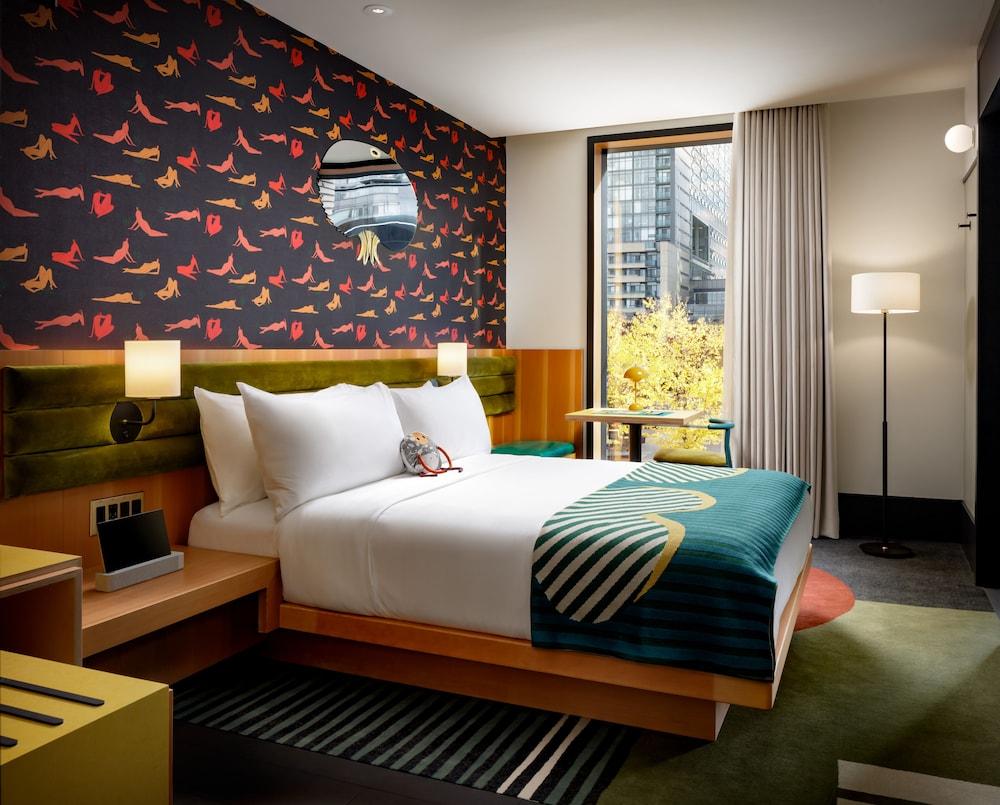 The Drake Hotel Room Type - Queen Room