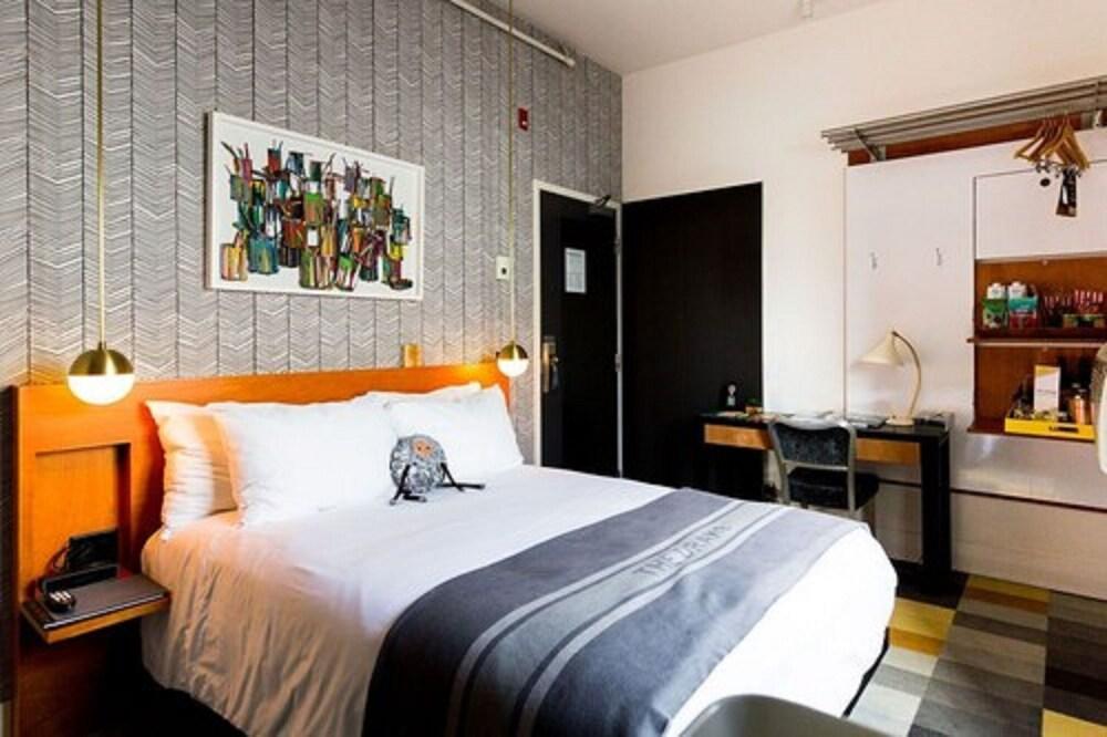 The Drake Hotel Room Type - The Nook