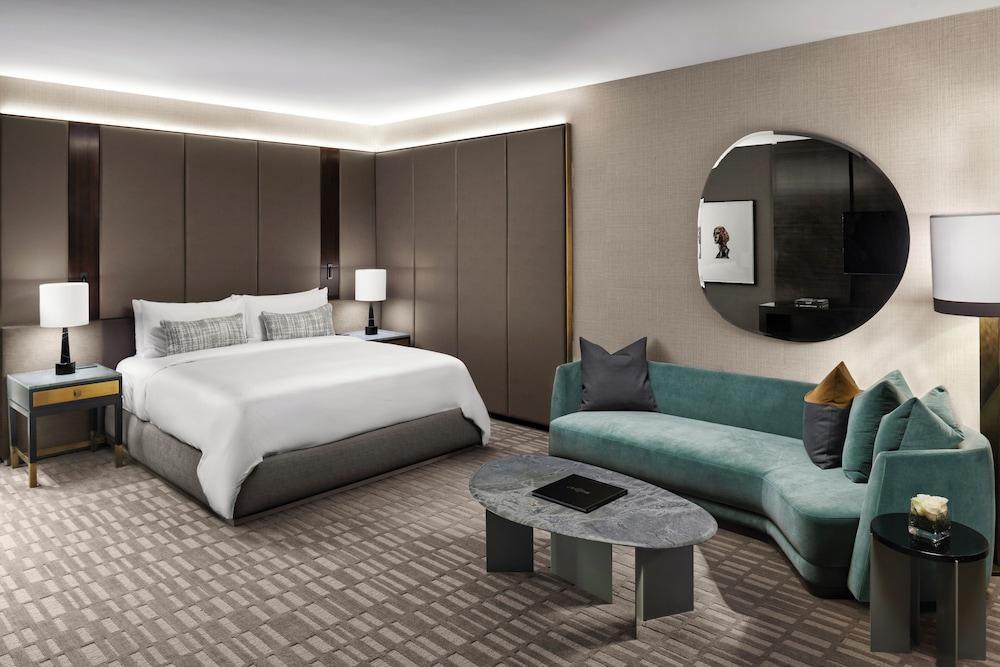 The Hazelton Hotel Toronto Room Type - Luxury Room, 1 King Bed