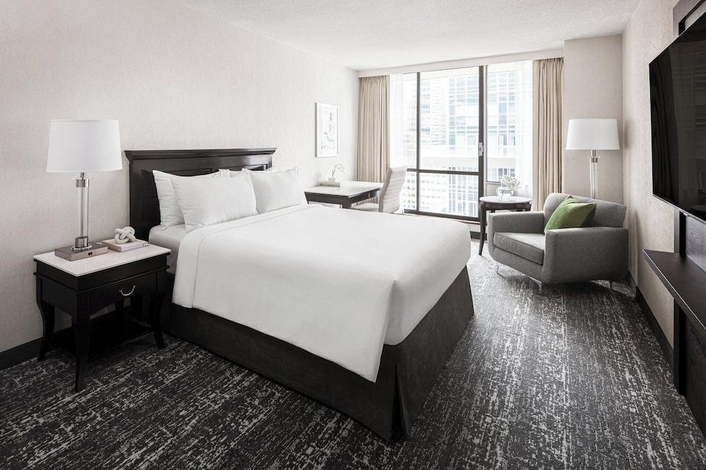 Chelsea Hotel, Toronto Room Type - Standard Room, 1 Queen Bed (Chelsea)