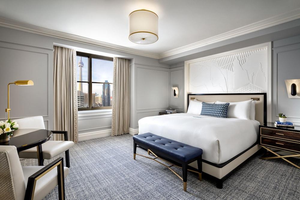 Fairmont Royal York Room Type - Fairmont Gold, Room, 1 King Bed, Non Smoking, Club Lounge Access