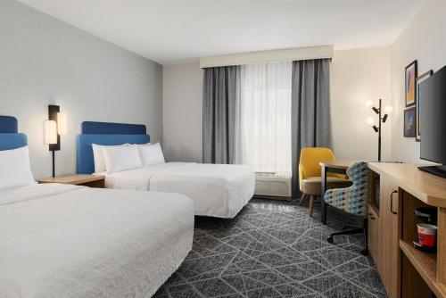 Hampton Inn by Hilton Toronto Airport Corporate Centre Room Type - Queen Room with Two Queen Beds - Disability Access/Non-Smoking