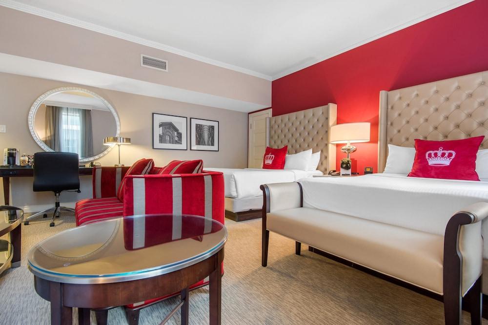 The Omni King Edward Hotel Room Type - Premier Room, 2 Queen Beds