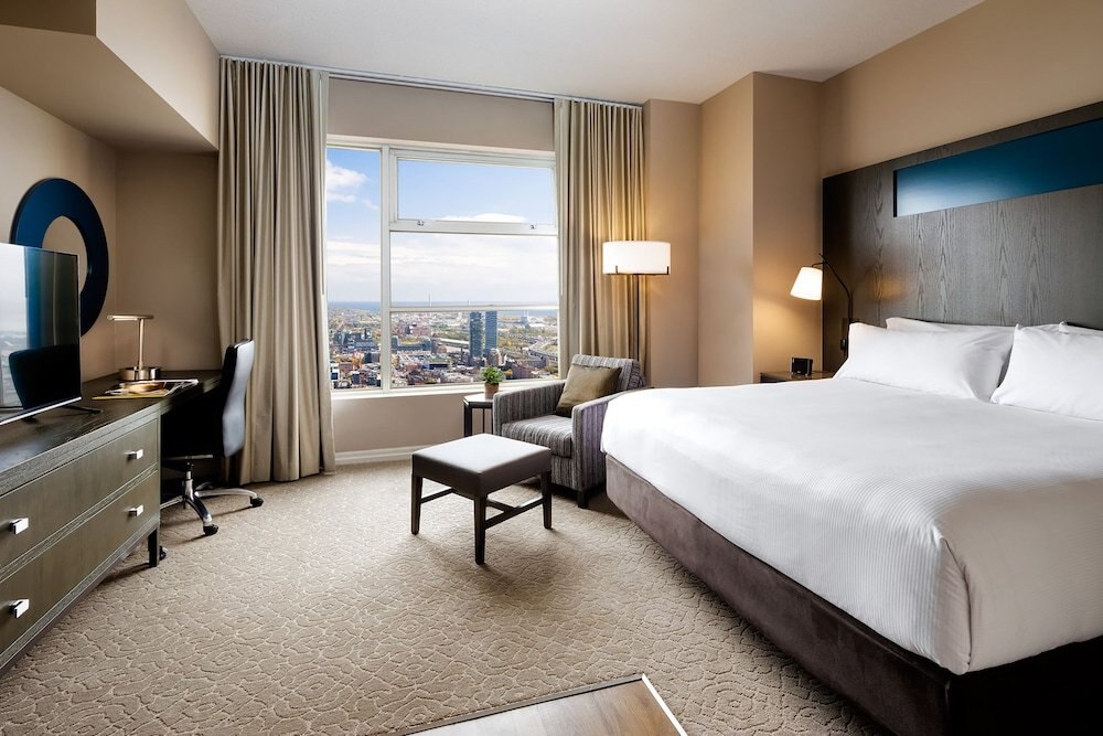 One King West Hotel & Residence Room Type - Tower Deluxe Suite