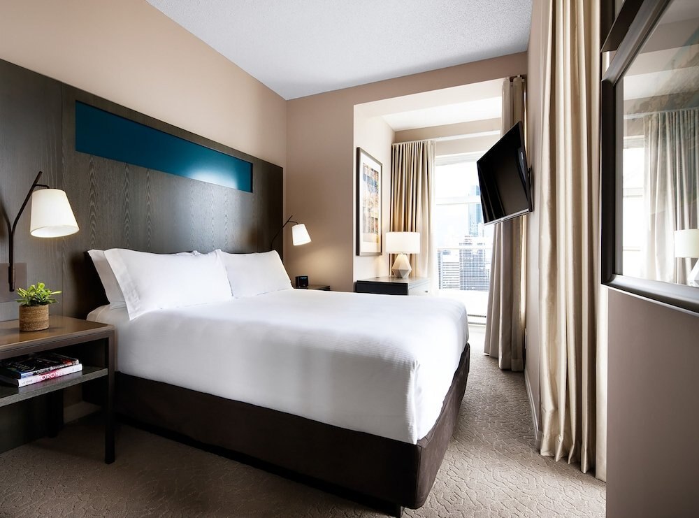 One King West Hotel & Residence Room Type - Tower ONE Suite