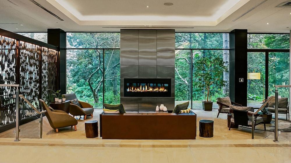 Crowne Plaza Toronto North York by IHG