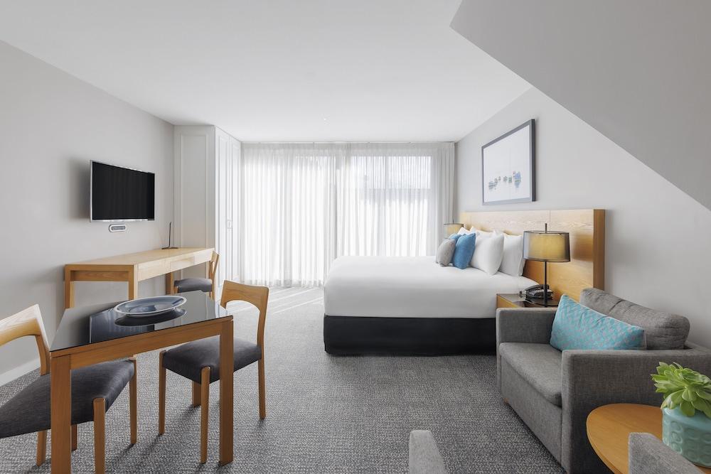 Quest Brighton on the Bay Room Type - Executive Studio Apartment Quest Brighton on the Bay Room Type - Executive Studio Apartment