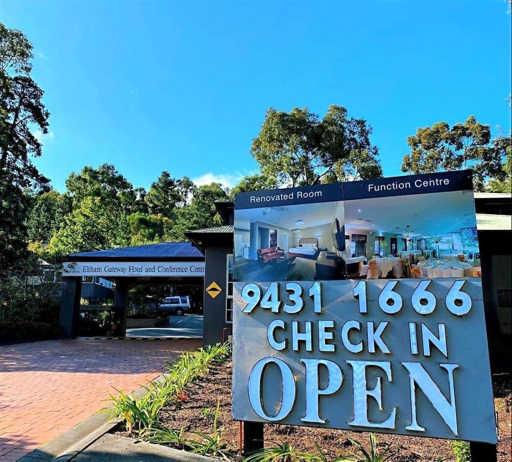 Eltham Gateway Hotel - Tap to explore photos